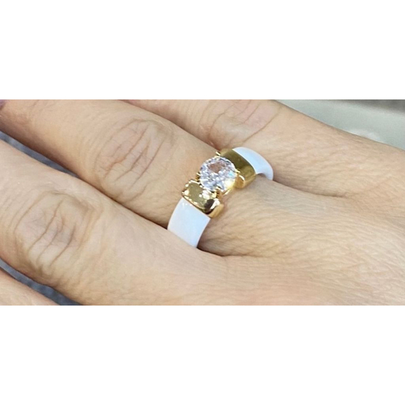 NEW Women's 1 Carat Simulated Diamond White Gold, Ceramic Band Ring,‎ Size 9 - Picture 7 of 12